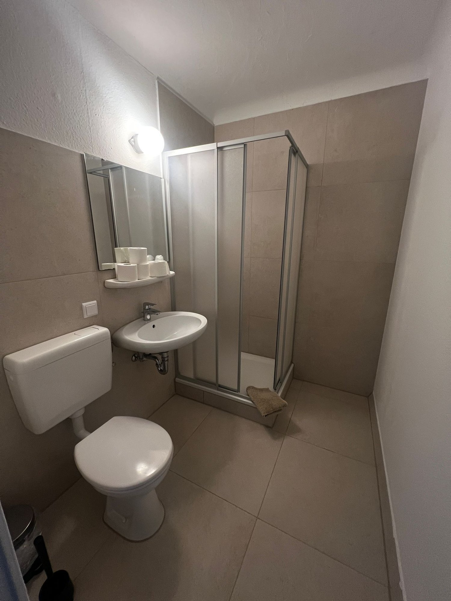 Photo 6 of furnished apartment R85, Lössener Weg 8A, 04519 Rackwitz